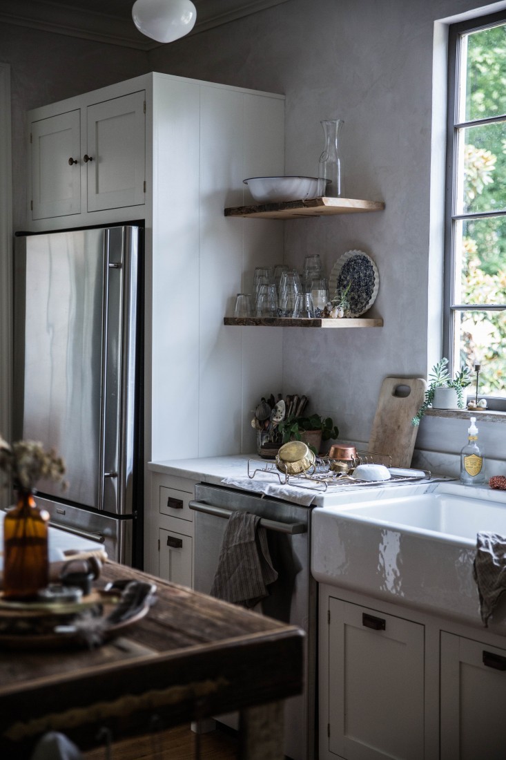 Beth-Kirby-Local-Milk-kitchen-by-Jersey-Ice-Cream-Co-Remodelista-28-733x1100